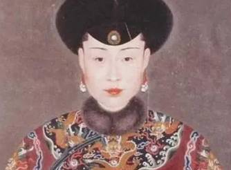 历史上康熙的皇贵妃生下一女,为什么却被烧掉?