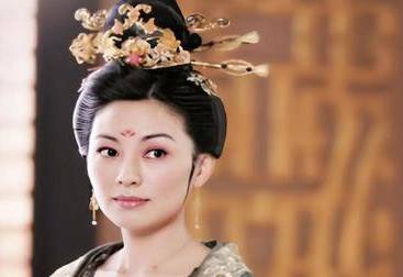 唐朝的上官婉儿是怎么称量天下士的？
