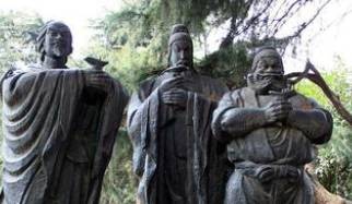 身陷绝境的时候,刘备和曹操是怎么做的?