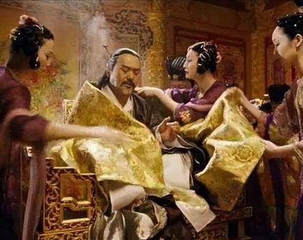 古代太监和宫女相比 皇帝为何喜欢用太监贴身伺候