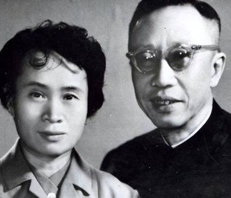 古代太监和宫女相比 皇帝为何喜欢用太监贴身伺候