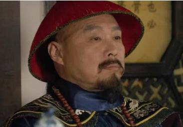抄和珅的家时,皇帝为什么让人用锤子将柱子凿开?