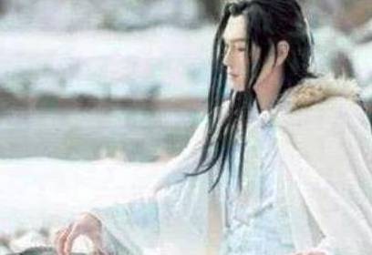 扶苏如果没有死的话 扶苏能够继承秦始皇的皇位吗
