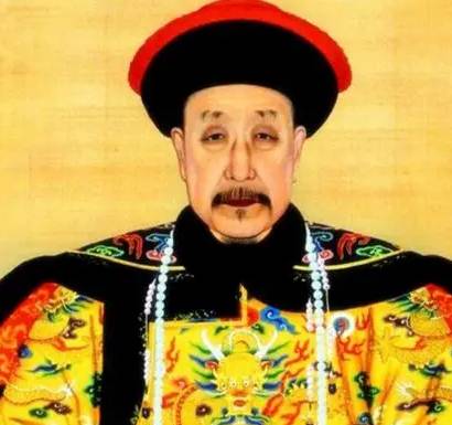 乾隆晚年时期的清朝是什么样的 堪称古代社会最腐败是真的吗
