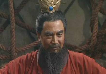 大权在握的曹操为什么不自立为皇帝呢?