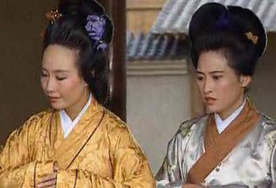 糜夫人和甘夫人被俘虏后,曹操为何会善待他们?