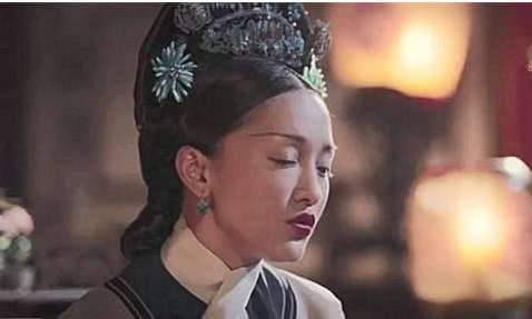 《如懿传》如懿回忆阿箬,容佩听了都伤感叹息