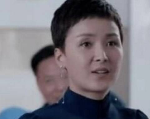 《少年派》邓小琪喜欢钱三一吗?他们是兄妹?