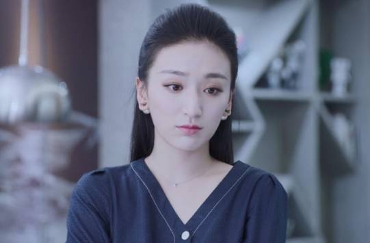 《世界欠我一个初恋》张思芮喜欢谁？她最后和谁在一起？
