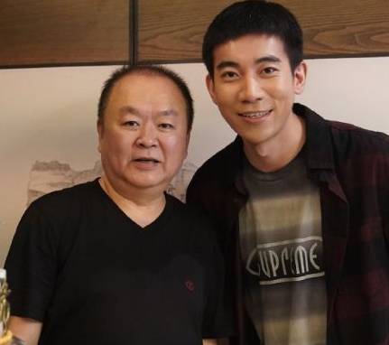 《权与利》女主的饰演者是谁 该剧在什么地方采景