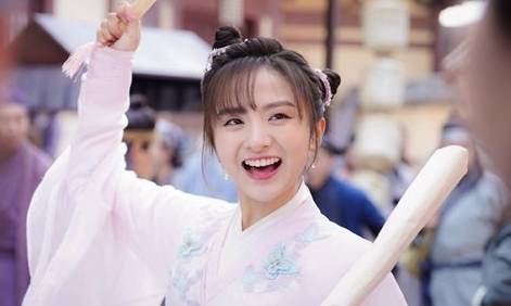 《小女霓裳》欧阳子虞身份介绍，他最后结局如何？