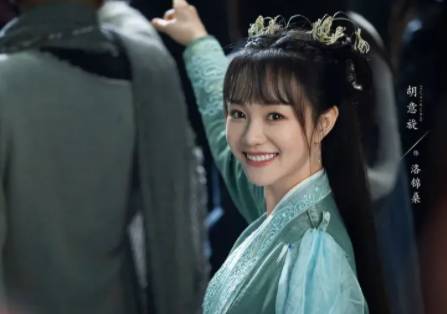 《与君初相识》姬成羽和空明有什么关系?