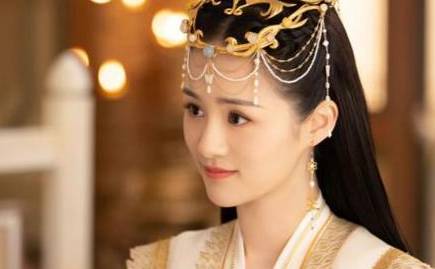 《且试天下》赵露思饰演的白风夕,仿佛量身定做一般
