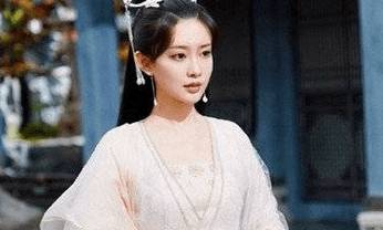 《沉香如屑》芷昔喜欢的人是谁？是应渊吗？