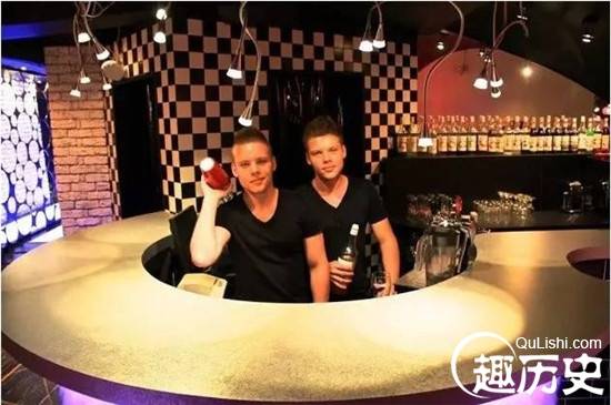 全球十大奇葩餐厅大盘点：竟有厕所用餐？