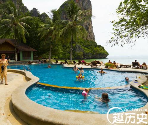 世界10大最惬意的泡汤温泉:印尼巴厘岛