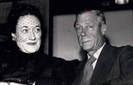 英国历史上的“千古绝唱”:他不爱江山爱美人,为她放弃王位