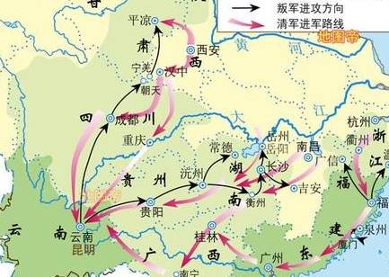 清朝的三藩之乱历时八年，而其演变过程可分为哪几个阶段？