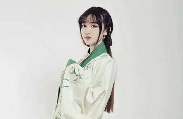 古代汉服的袖子有多能装东西?东西放里面为什么不会掉呢?