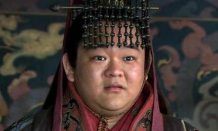 诸葛亮临死前不杀了黄皓,主要是因为哪两个原因?