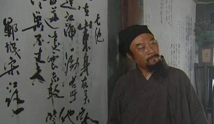 如何从《水浒传》的故事情节中，推测宋江的武功水平？