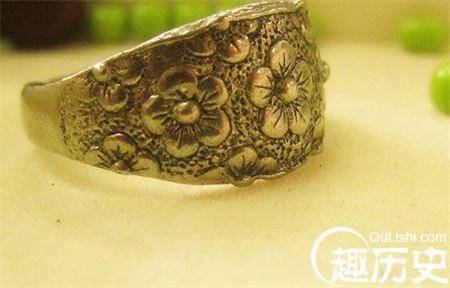 戒指竟然是古代妃子来月事时的标志?