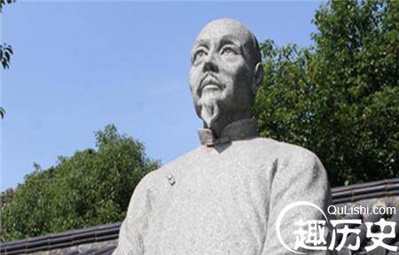 龚自珍的不孝子:边改父亲文稿边拿棍敲牌位咒骂