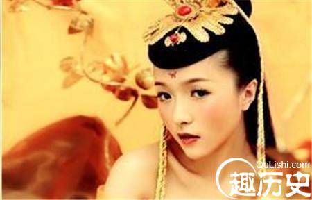 她主动为老公选女人服侍他 却帮助他成就霸业