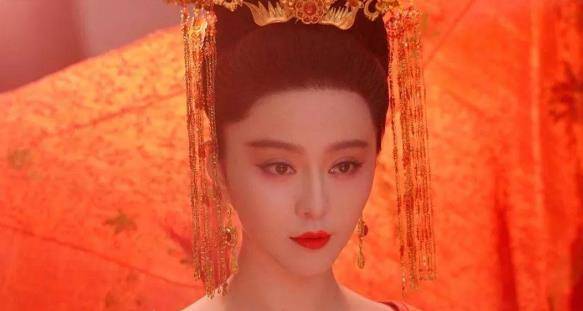 为何杨贵妃钟爱荔枝?现代医学告诉你答案,难怪唐玄宗独宠她16年