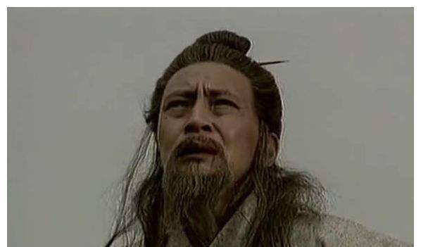 晋文公如何推行改革，奠定晋国霸业基础？