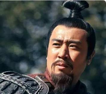 同是万人敌:关羽与赵云的比较