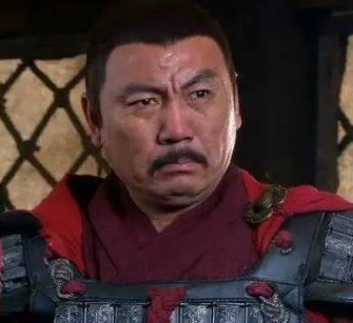 孔彦舟：严以律己，温以待人